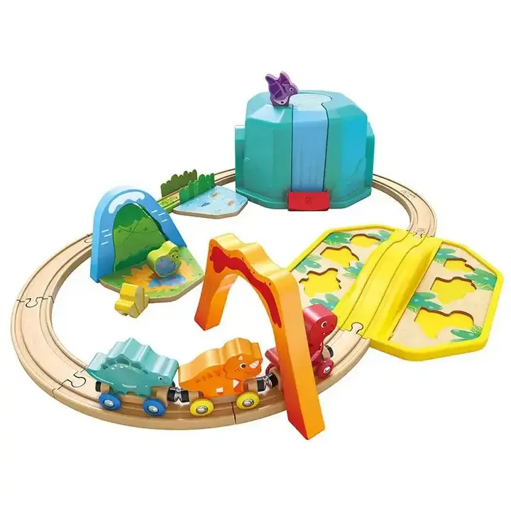Dinosaur-Themed Train Play Bucket Set 1