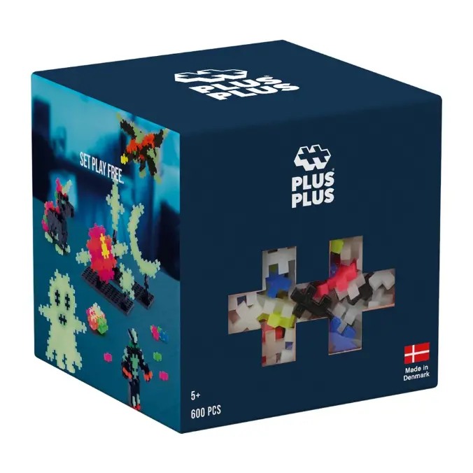 Glow-In-The-Dark Puzzle Set – 600-Piece Nighttime Edition 1