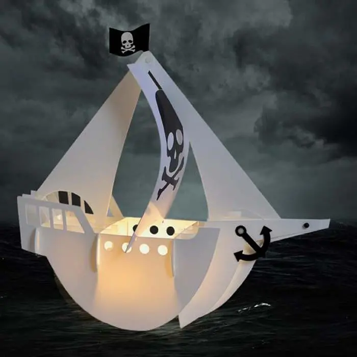 Pirate Ship Led Desk Lamp 1