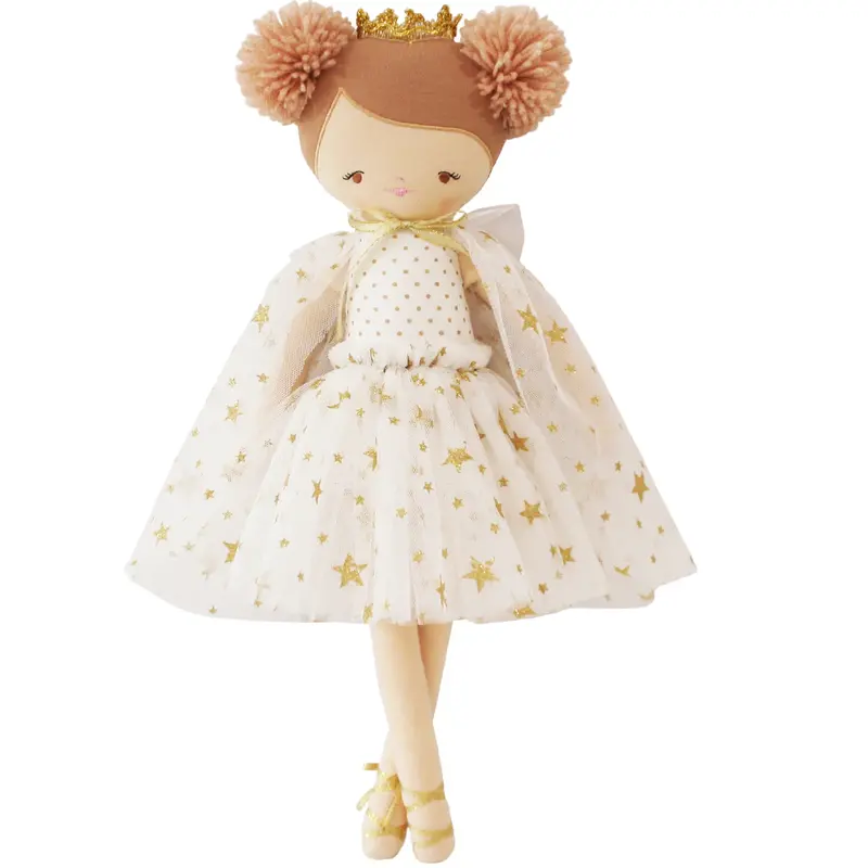 Poppy Princess Doll – Strawberry Blonde With Ivory Dress 1