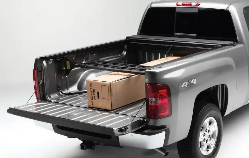 Roll-N-Lock Cm401 Cargo Management System – Fits 2019–2023 Ram 1500 (No Rambox), 5.6-Foot Bed 1